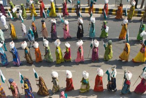 Femmes en marche vers Delhi, Janadesh 2007, Inde. (Photo: Ekta Parishad)