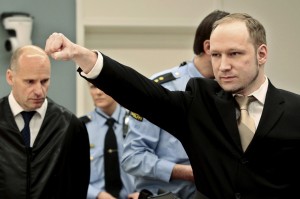 Anders Behring Breivik à son arrivée à la cour, 16 avril 2012. (Photo: Hakon Mosvold Larsen)