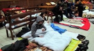 Occupation de l'église réformée de Fives par les sans-papiers grévistes de la faim. (Photo: inconnu)